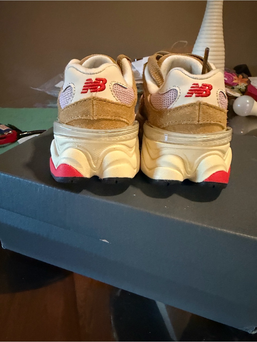 New Balance ( Kith) Kids Sneakers in Tan, Pink & Red Accents - Picture 3 of 7